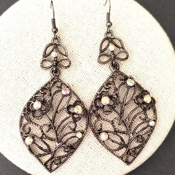 Dark metal dangle earrings with aurora borealis bead accents - Picture 4 of 10